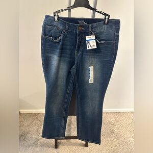 Time and Tru - Bootcut Jeans - size 16 - NWT